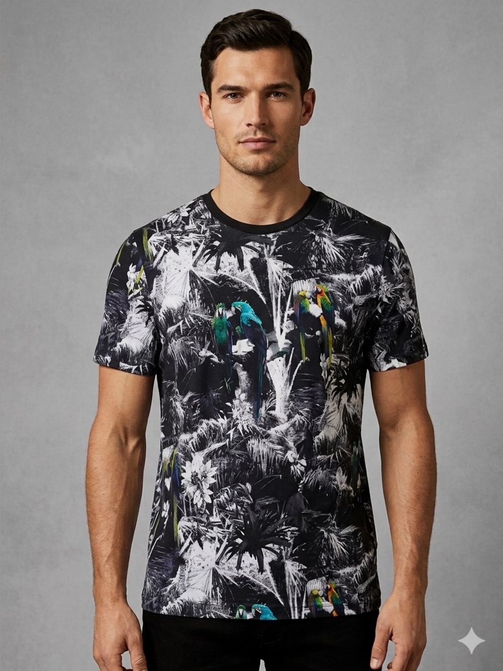 Ted Baker London Tropar Parrot Cotton T-shirt. Men’s‎ Size 6 (2XL).